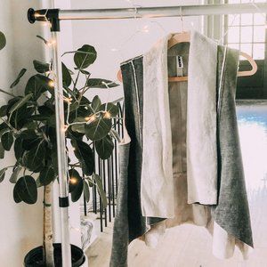 Anthropologie shearling vest, cream & grey